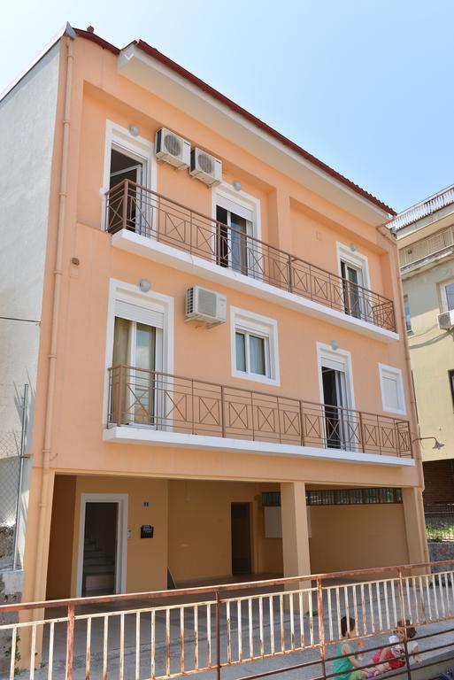 Mideia Hotel Levádeia Exterior foto