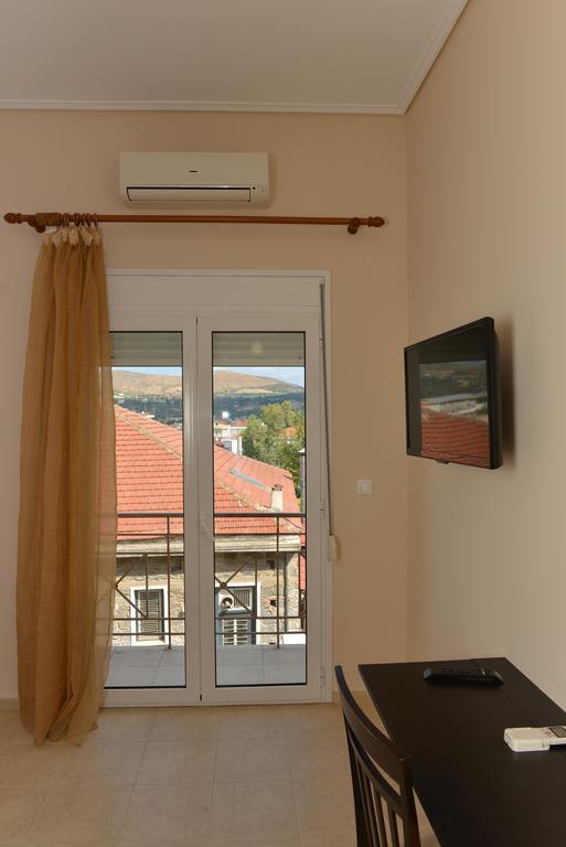 Mideia Hotel Levádeia Cameră foto
